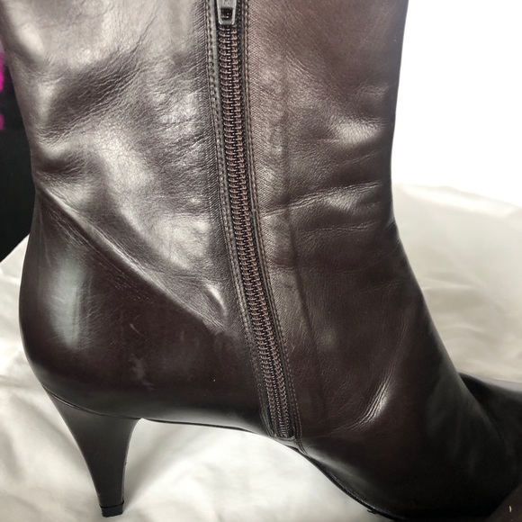 Stuart Weitzman Boots - Picture 4 of 16